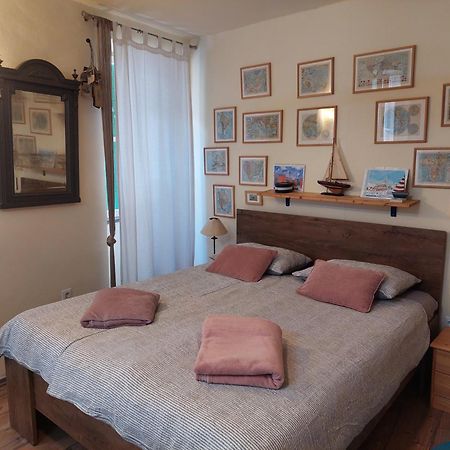 Casa Casale Apartment Ровин Екстериор снимка