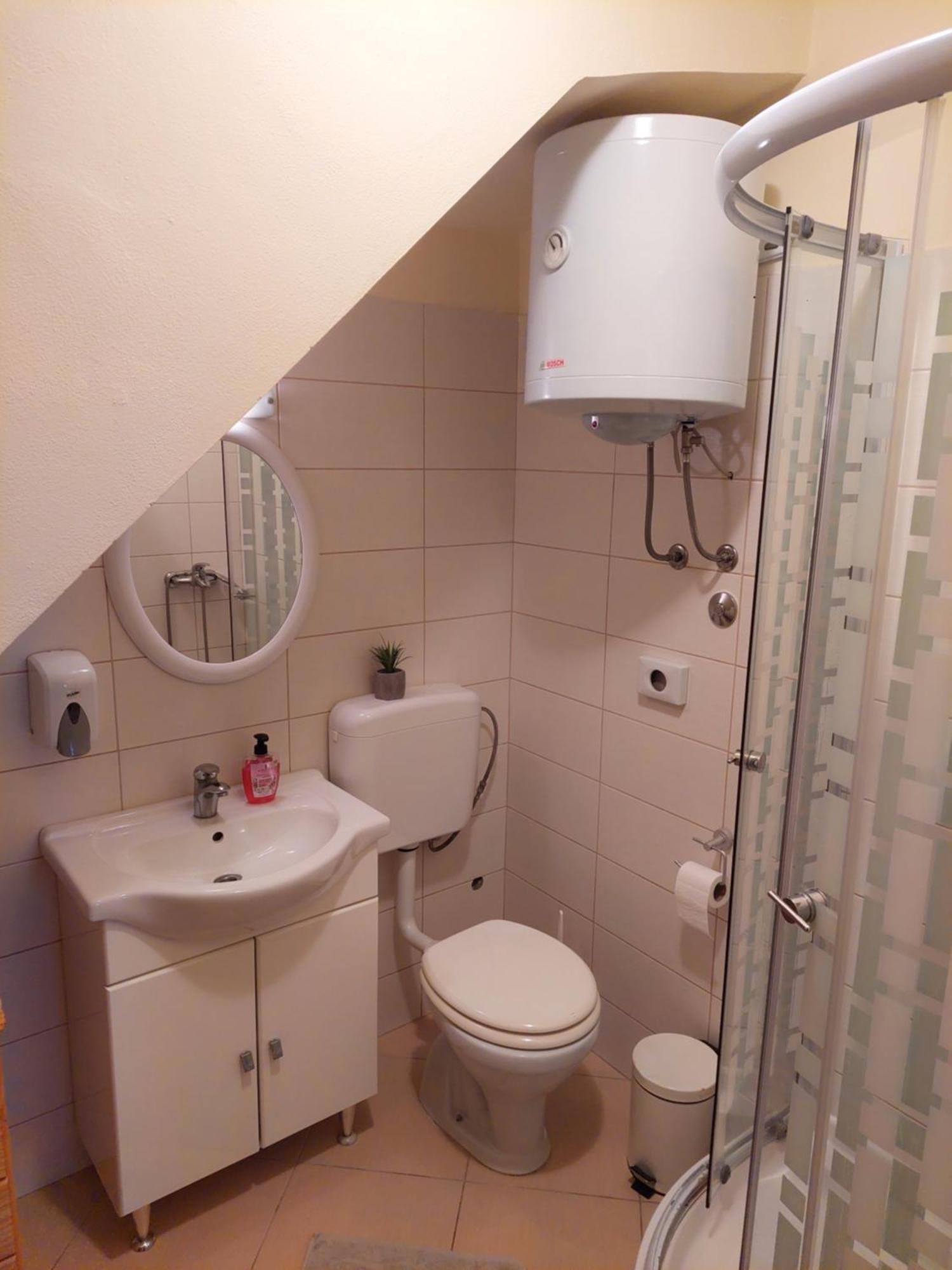 Casa Casale Apartment Ровин Екстериор снимка